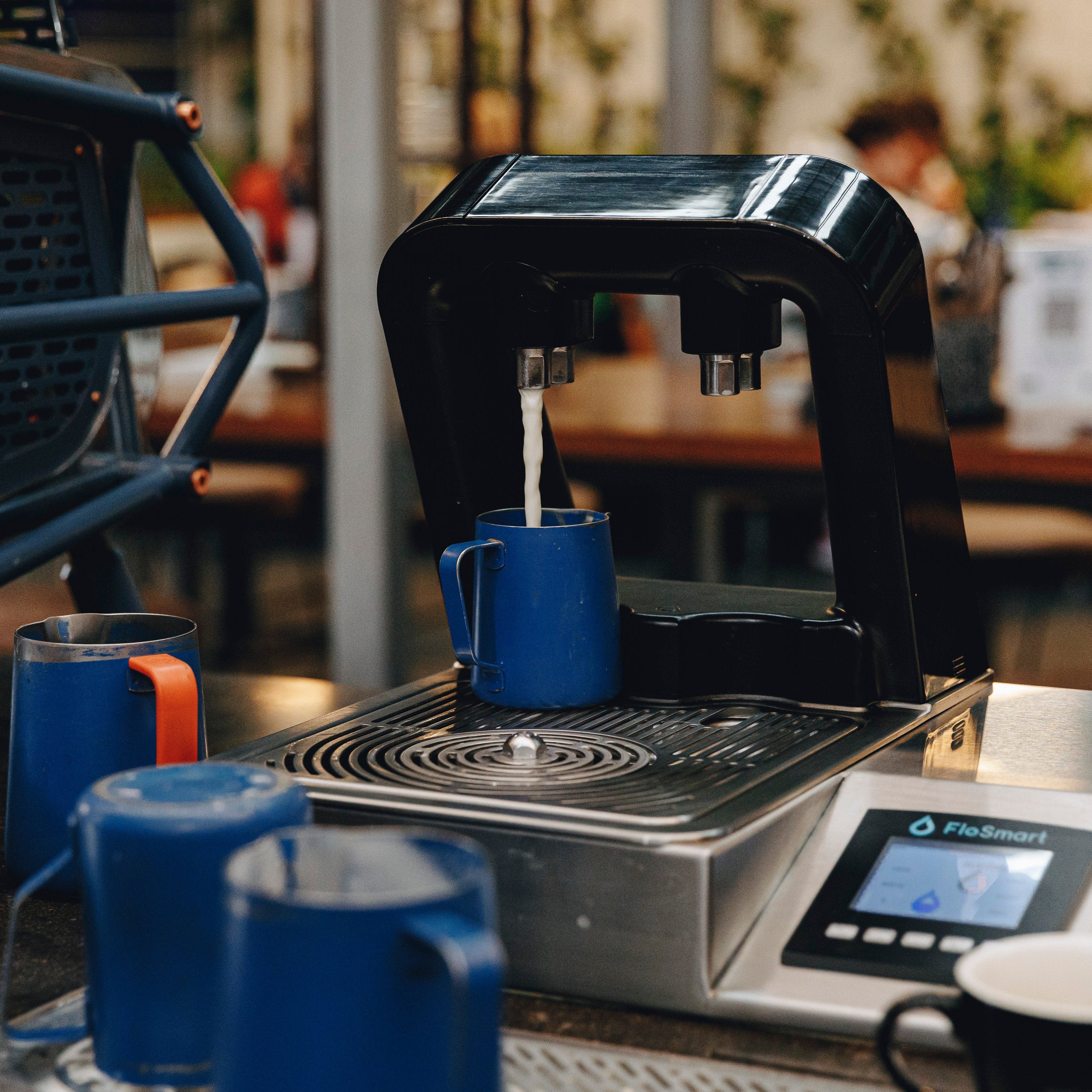 Flo-Smart Integrated Milk & Cold Brew Dispensing System