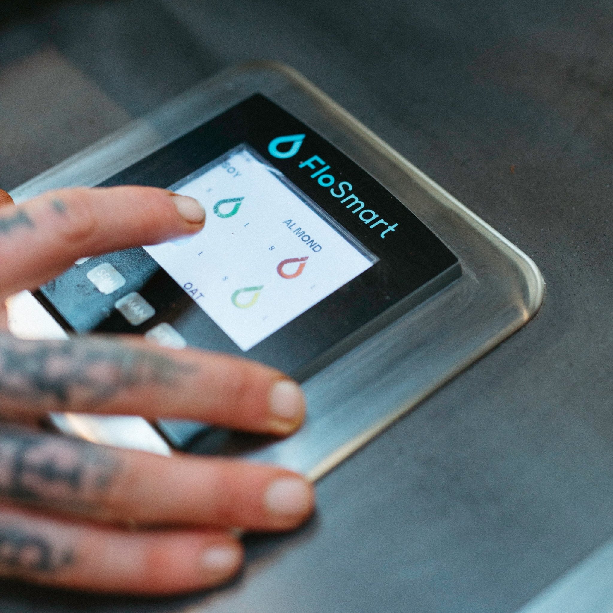 Flo-Smart Integrated Milk & Cold Brew Dispensing System